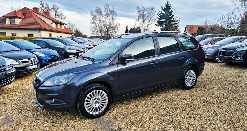 Ford Focus cena 16500 przebieg: 236000, rok produkcji 2009 z Pabianice małe 781